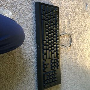 100 percent size gaming keyboard